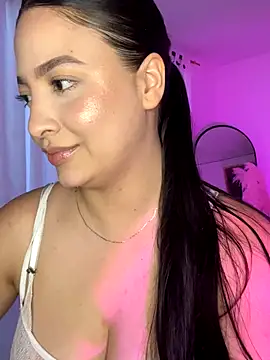 Snapshot of NathRossi chatting on September 19, 2025, 10:58 pm NathRossi online show from September 19, 2025, 10:58 pm