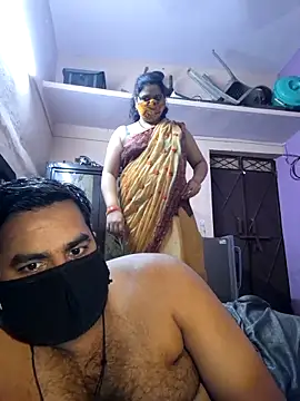 Snapshot of bobbyronak chatting on September 9, 2025, 6:39 pm bobbyronak online show from September 9, 2025, 6:39 pm