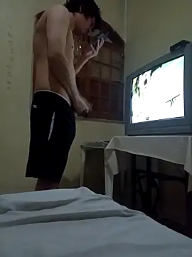 Snapshot of pedronovinho123 chatting on April 16, 2026, 12:33 am pedronovinho123 online show from April 16, 2026, 12:33 am