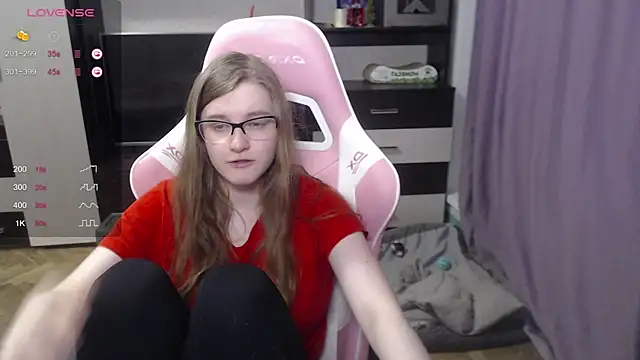 Tomato Tease online show from January 3, 2025, 9:05 pm