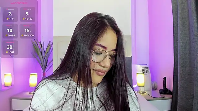 Snapshot of nicolle_pierce chatting on March 30, 2026, 9:55 am nicolle pierce online show from March 30, 2026, 9:55 am