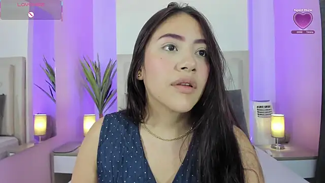 Snapshot of nicolle_pierce chatting on April 7, 2026, 9:44 am nicolle pierce online show from April 7, 2026, 9:44 am