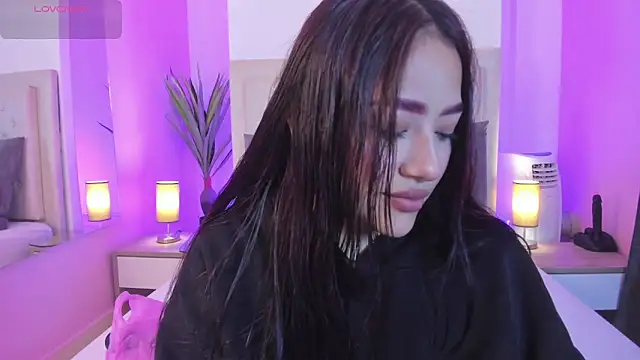 Snapshot of nicolle_pierce chatting on March 27, 2026, 1:01 pm nicolle pierce online show from March 27, 2026, 1:01 pm