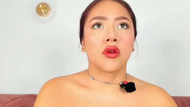 nicolle pierce online show from February 13, 2026, 2:28 pm