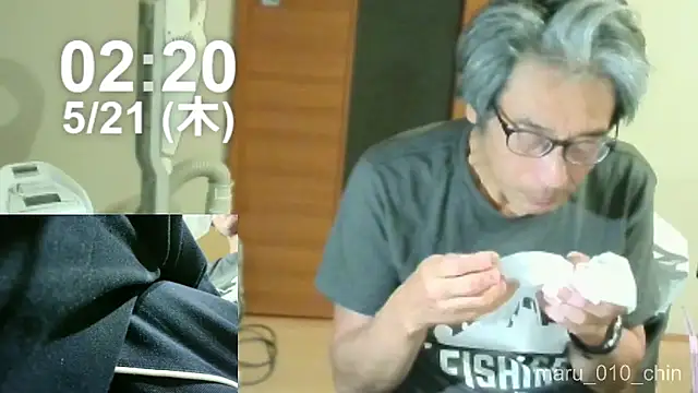 mama010-chan online show from May 20, 2026, 5:21 pm