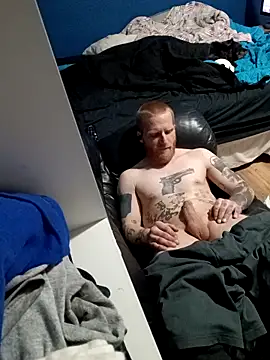 Snapshot of GINGERHEADMAN chatting on March 22, 2025, 7:36 am GINGERHEADMAN online show from March 22, 2025, 7:36 am