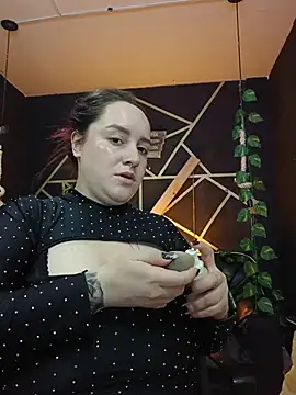 Gelena Black online show from November 4, 2025, 12:42 pm