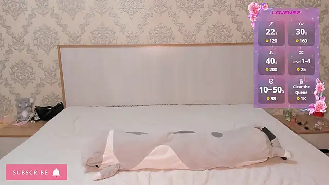 Snapshot of SayYesToHeaven chatting on March 12, 2025, 6:11 pm SayYesToHeaven online show from March 12, 2025, 6:11 pm