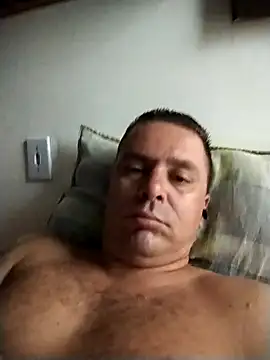 Snapshot of LOIROGOSTOSO87 chatting on February 6, 2025, 11:48 pm LOIROGOSTOSO87 online show from February 6, 2025, 11:48 pm