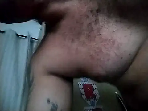 Snapshot of LOIROGOSTOSO87 chatting on March 11, 2025, 10:20 pm LOIROGOSTOSO87 online show from March 11, 2025, 10:20 pm