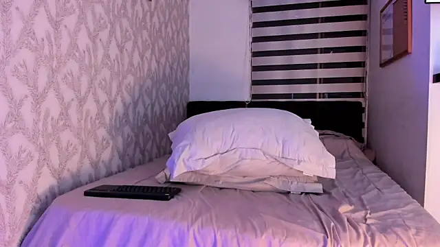 Dorianmistery2322  online show from March 19, 2025, 2:16 am