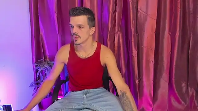 Snapshot of DonyBrown chatting on October 20, 2025, 9:26 pm DonyBrown online show from October 20, 2025, 9:26 pm