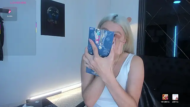 Snapshot of miacarperr1 chatting on February 10, 2026, 9:36 pm miacarperr1 online show from February 10, 2026, 9:36 pm