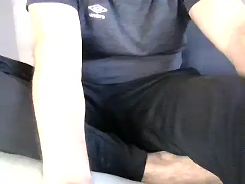 bilbi06 online show from January 11, 2025, 2:36 pm