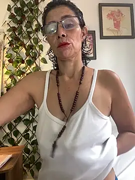 MireyaTorresGu online show from February 21, 2026, 2:52 pm