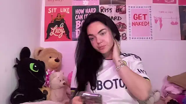 yorkshiregal online show from March 25, 2026, 6:57 am