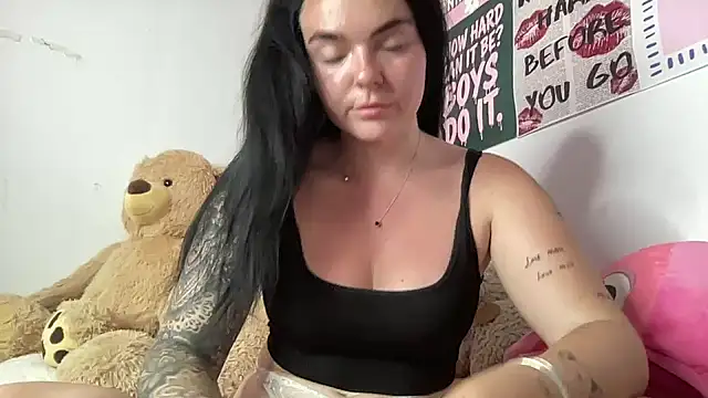 yorkshiregal online show from June 29, 2026, 8:54 am