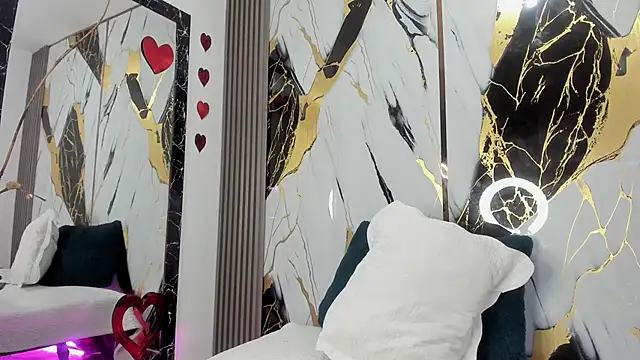 Snapshot of sophiee_evanss_ chatting on March 10, 2025, 9:45 am sophiee evanss online show from March 10, 2025, 9:45 am