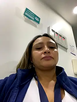 Snapshot of Keittly_ chatting on November 7, 2025, 8:46 pm Keittly online show from November 7, 2025, 8:46 pm