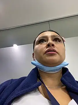 Snapshot of Keittly_ chatting on November 21, 2025, 6:51 pm Keittly online show from November 21, 2025, 6:51 pm