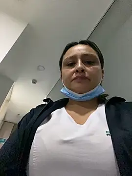 Snapshot of Keittly_ chatting on November 13, 2025, 2:37 am Keittly online show from November 13, 2025, 2:37 am