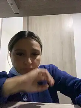 Snapshot of Keittly_ chatting on November 14, 2025, 7:17 pm Keittly online show from November 14, 2025, 7:17 pm