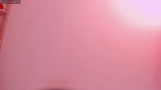 vivianne scott online show from October 16, 2025, 12:35 pm