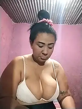 Milena1024 online show from May 24, 2026, 11:04 pm