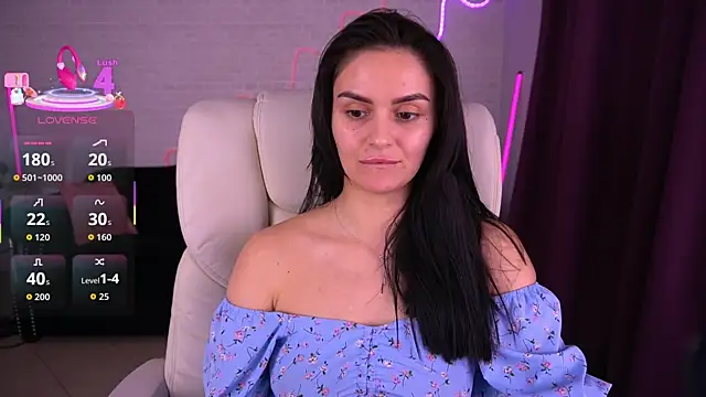 MilashaLovely online show from December 19, 2025, 2:30 pm