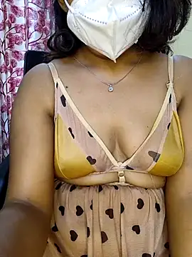 Snapshot of deslisexpriya chatting on March 18, 2025, 2:08 am deslisexpriya online show from March 18, 2025, 2:08 am