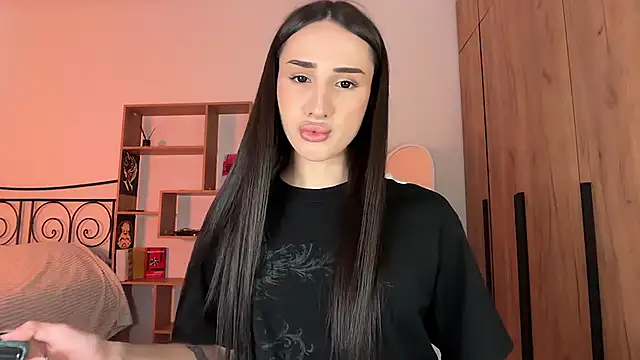 Snapshot of Kim_Oberlin_ chatting on April 16, 2026, 12:06 pm Kim Oberlin online show from April 16, 2026, 12:06 pm