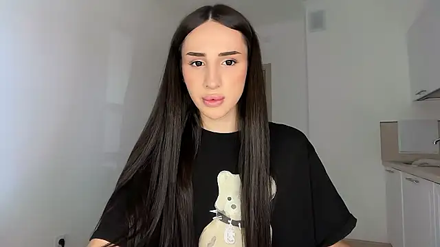 Snapshot of Kim_Oberlin_ chatting on March 27, 2026, 12:06 pm Kim Oberlin online show from March 27, 2026, 12:06 pm