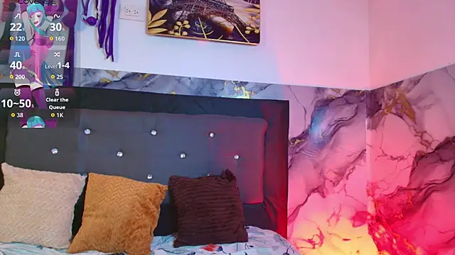 Snapshot of couple_lovelyds chatting on April 4, 2026, 9:21 pm couple lovelyds online show from April 4, 2026, 9:21 pm