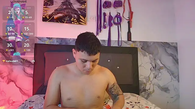 Snapshot of couple_lovelyds chatting on March 20, 2026, 9:38 pm couple lovelyds online show from March 20, 2026, 9:38 pm