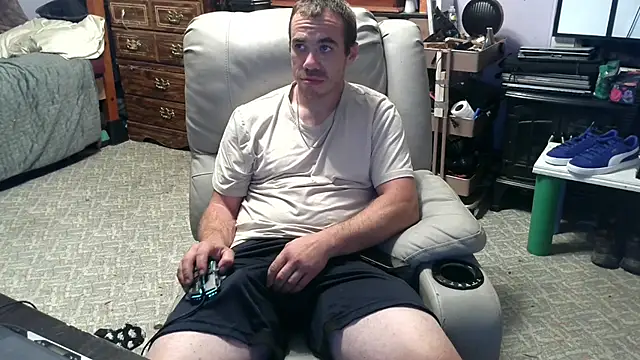 ScubaStevex online show from October 24, 2025, 4:55 am