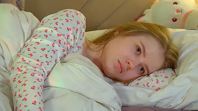 SelinSwarovski online show from March 13, 2026, 3:55 am