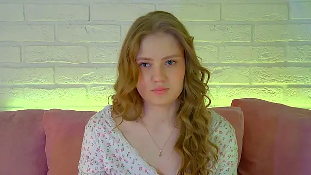 SelinSwarovski online show from March 21, 2026, 4:11 pm