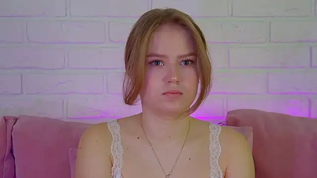 SelinSwarovski online show from January 17, 2026, 4:32 pm