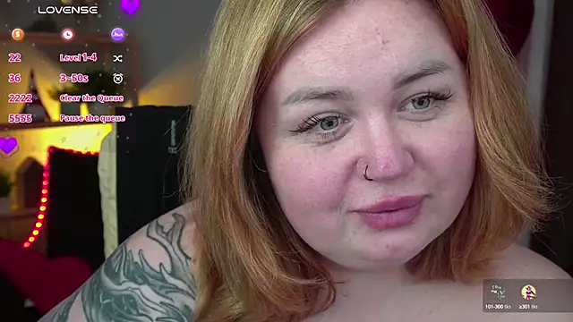 Snapshot of ZaraReignn chatting on February 24, 2025, 3:23 am ZaraReignn online show from February 24, 2025, 3:23 am