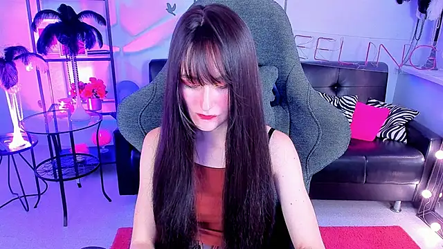 LuxRayi online show from February 12, 2025, 6:30 pm