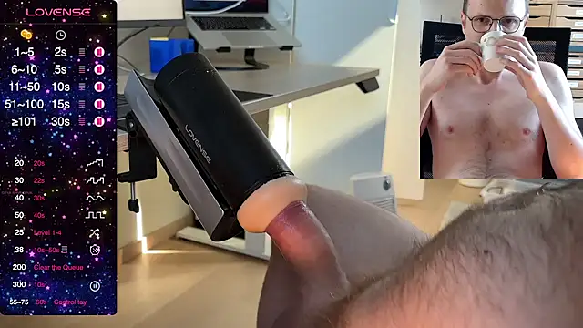 Snapshot of ikbeneendikkelul chatting on March 20, 2025, 10:21 am ikbeneendikkelul online show from March 20, 2025, 10:21 am