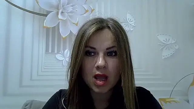TinaFun4u online show from May 18, 2026, 9:08 pm