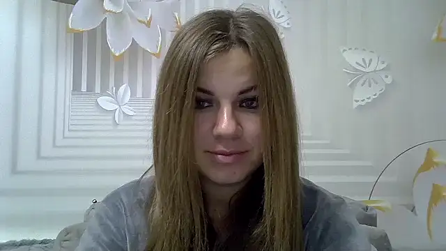 TinaFun4u online show from November 21, 2025, 11:15 pm