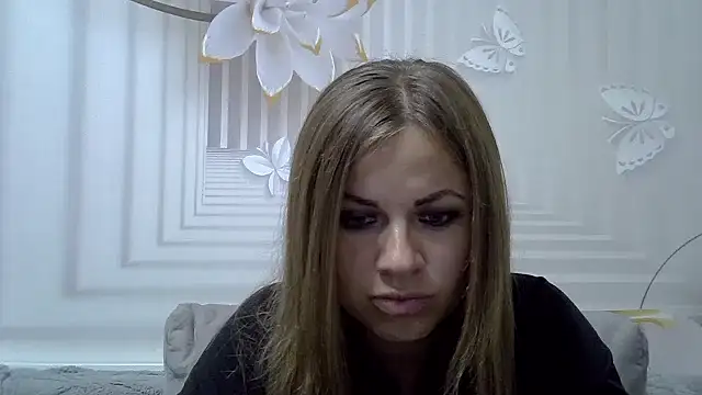 TinaFun4u online show from September 13, 2025, 7:14 pm