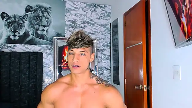 Owen Muzcle online show from February 7, 2025, 10:19 pm