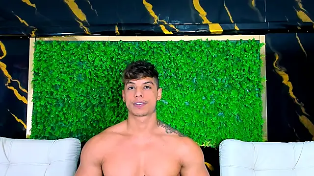 Owen Muzcle online show from September 11, 2025, 3:12 pm