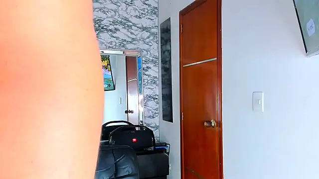 Owen Muzcle online show from February 22, 2025, 11:24 am