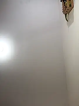 Snapshot of jaky_reyes chatting on February 14, 2025, 8:10 am jaky reyes online show from February 14, 2025, 8:10 am