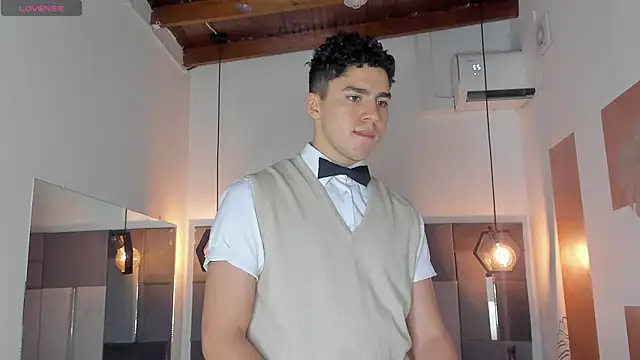 LiamNovak online show from February 27, 2026, 12:05 pm