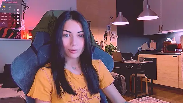 Snapshot of KatiKate chatting on October 27, 2025, 6:09 pm KatiKate online show from October 27, 2025, 6:09 pm